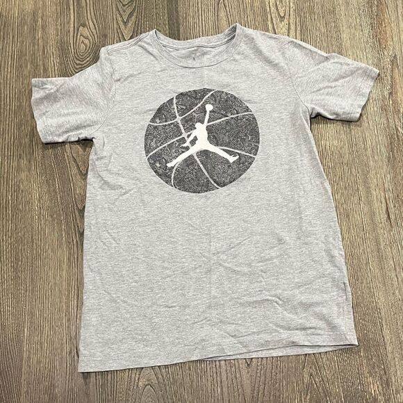 Air Jordan Boys T-Shirt Graphic Printed Short Sleeve Crew Neck Pullover Gray XL - Picture 1 of 5